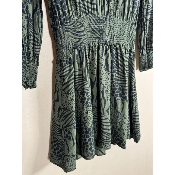 RAILS Zana Animal-Print Smocked-Waist Mini Dress Olive Green Small - Picture 6 of 10